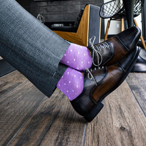 Men's Summer Outfit Ideas | Colorful Socks