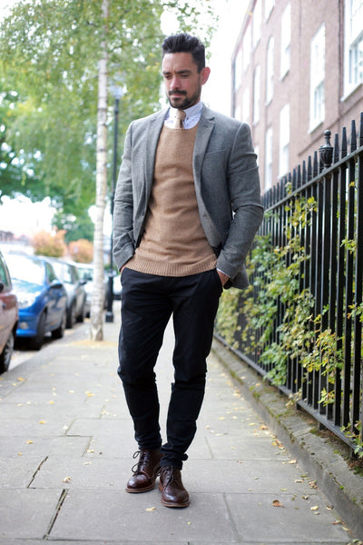 A guide to nailing the smart casual dress code | OPUMO Magazine