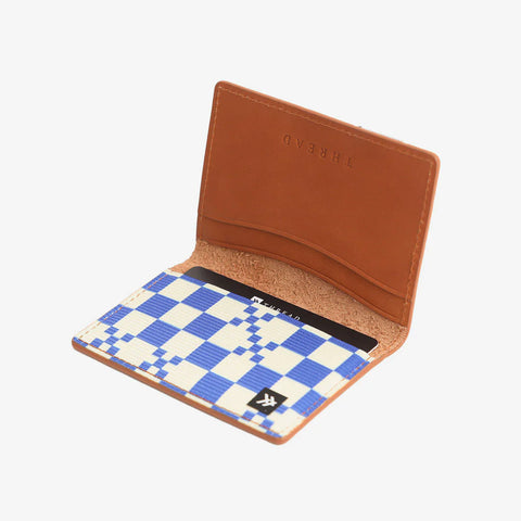 17 Best Slim Wallets for Men 2023: Bellroy, Goyard, Herschel, and More