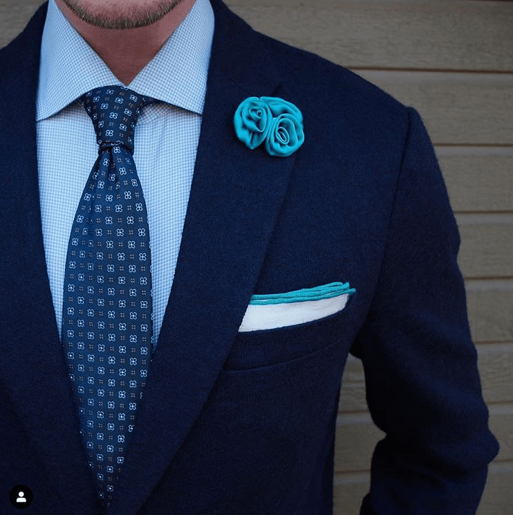 turquoise tie