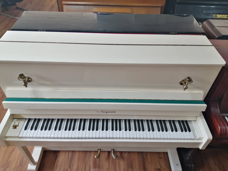 classica nordiska piano upright new