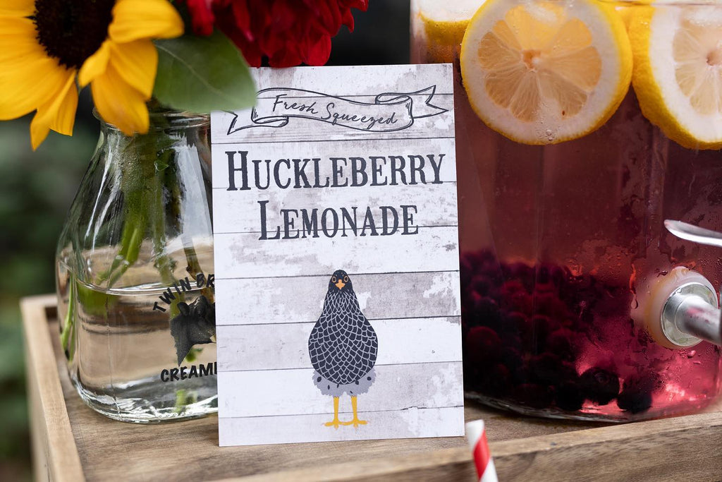 fresh squeezed huckleberry lemonade sign