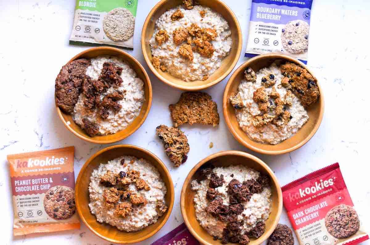 Instant Pot Delicious Creamy Kakookies Oatmeal Bowls with all flavors