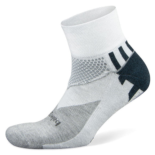 Extra Wide Athletic Quarter Socks for Men (3 Pack) (11-16 (up to 6E wide),  White) by Extra Wide Socks : : Clothing, Shoes & Accessories