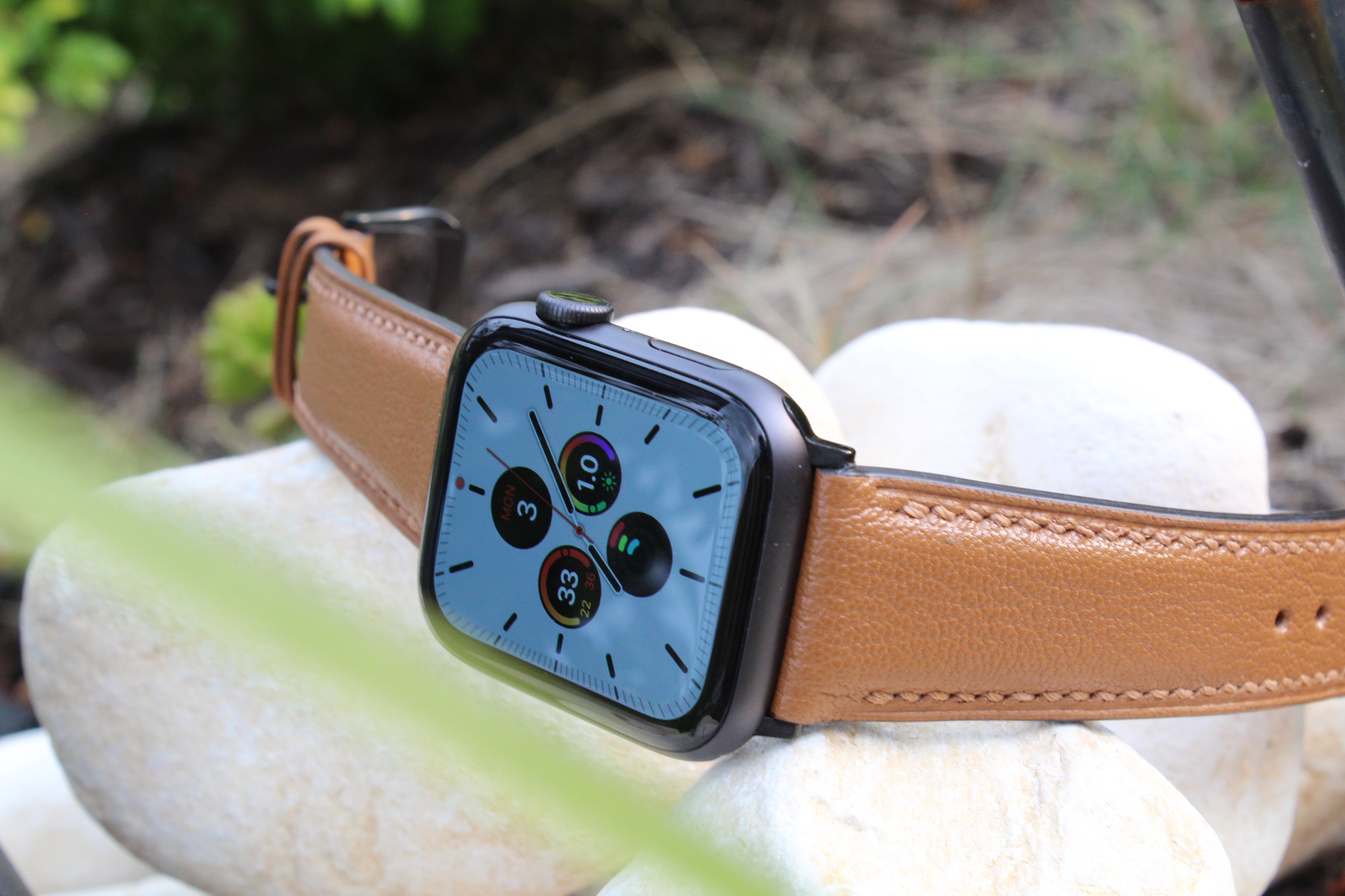 Sully Goatskin Leather Apple Watch Band