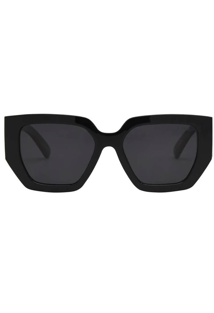 ISEA Olivia Sunglasses - Black / Smoke