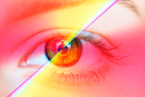 What are the benefits of red light therapy for eyesight?