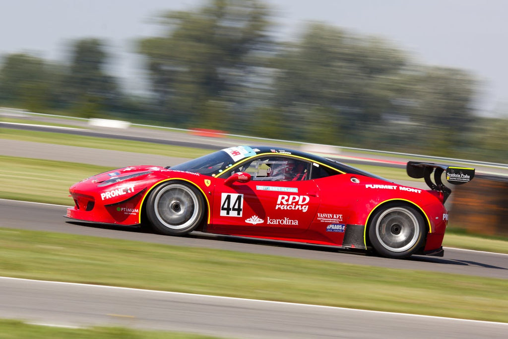 A red racing car