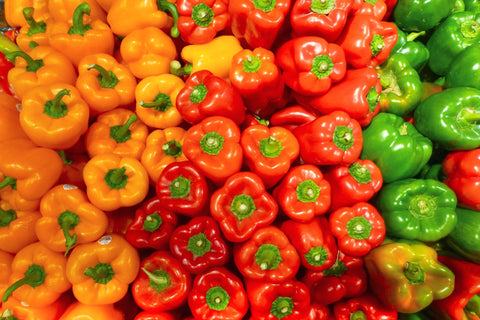 Eat bell peppers for skin nutrients