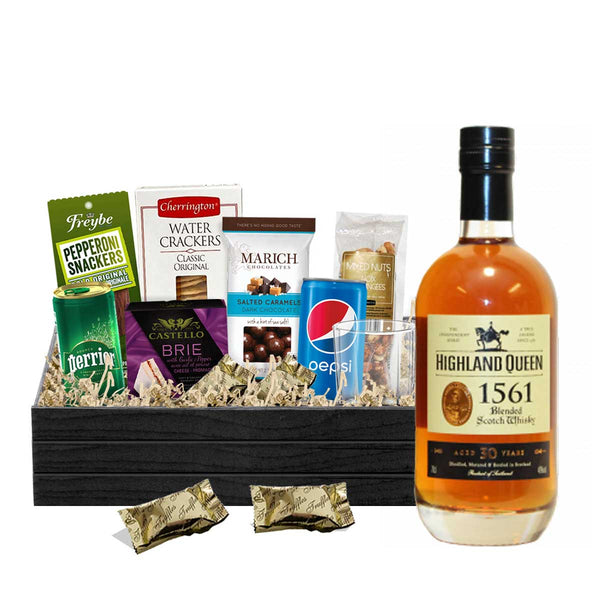 Highland Queen 30 Year Old Blended Scotch Whisky 750ml Gift Basket