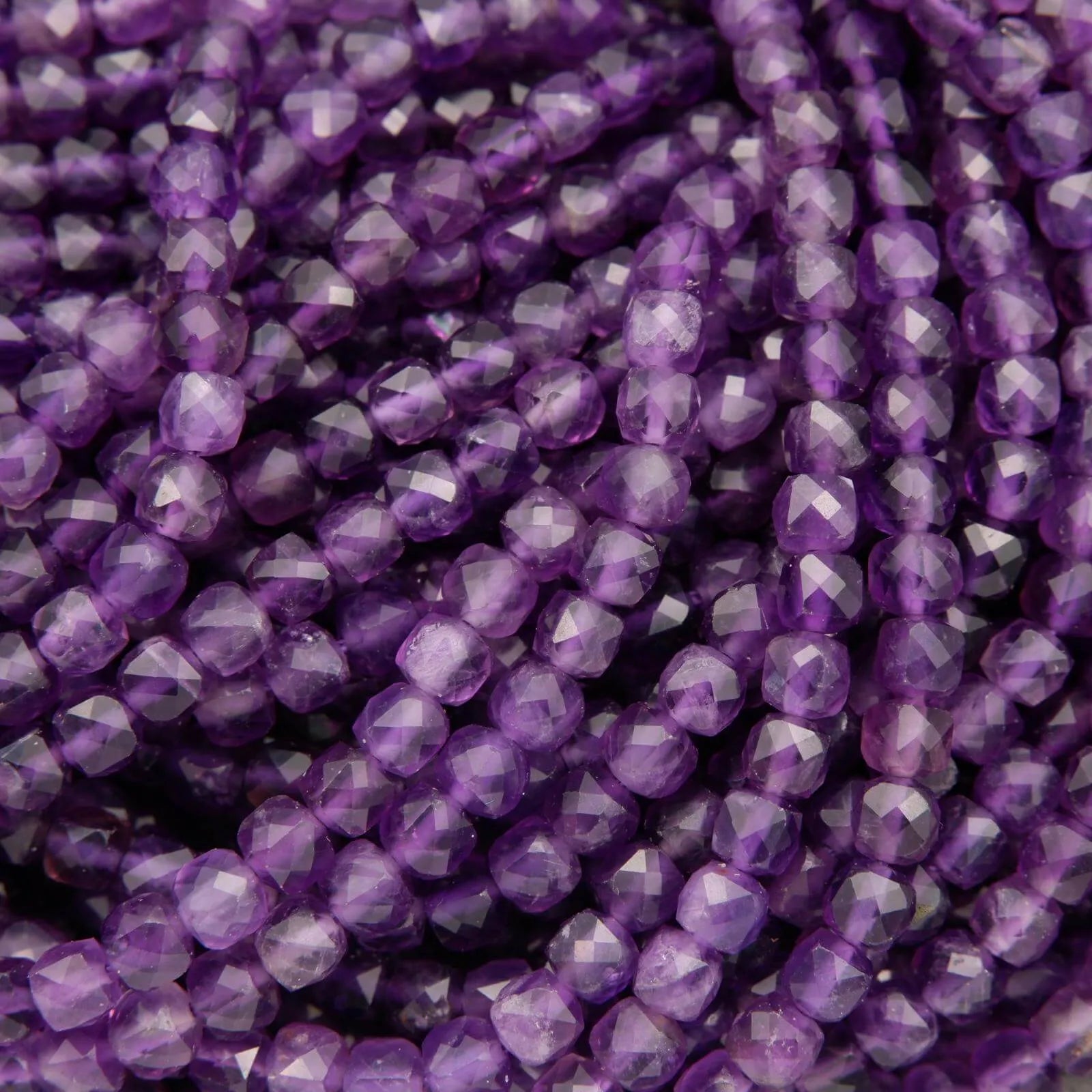 Amethyst A · Microfaceted · Cube · 4mm