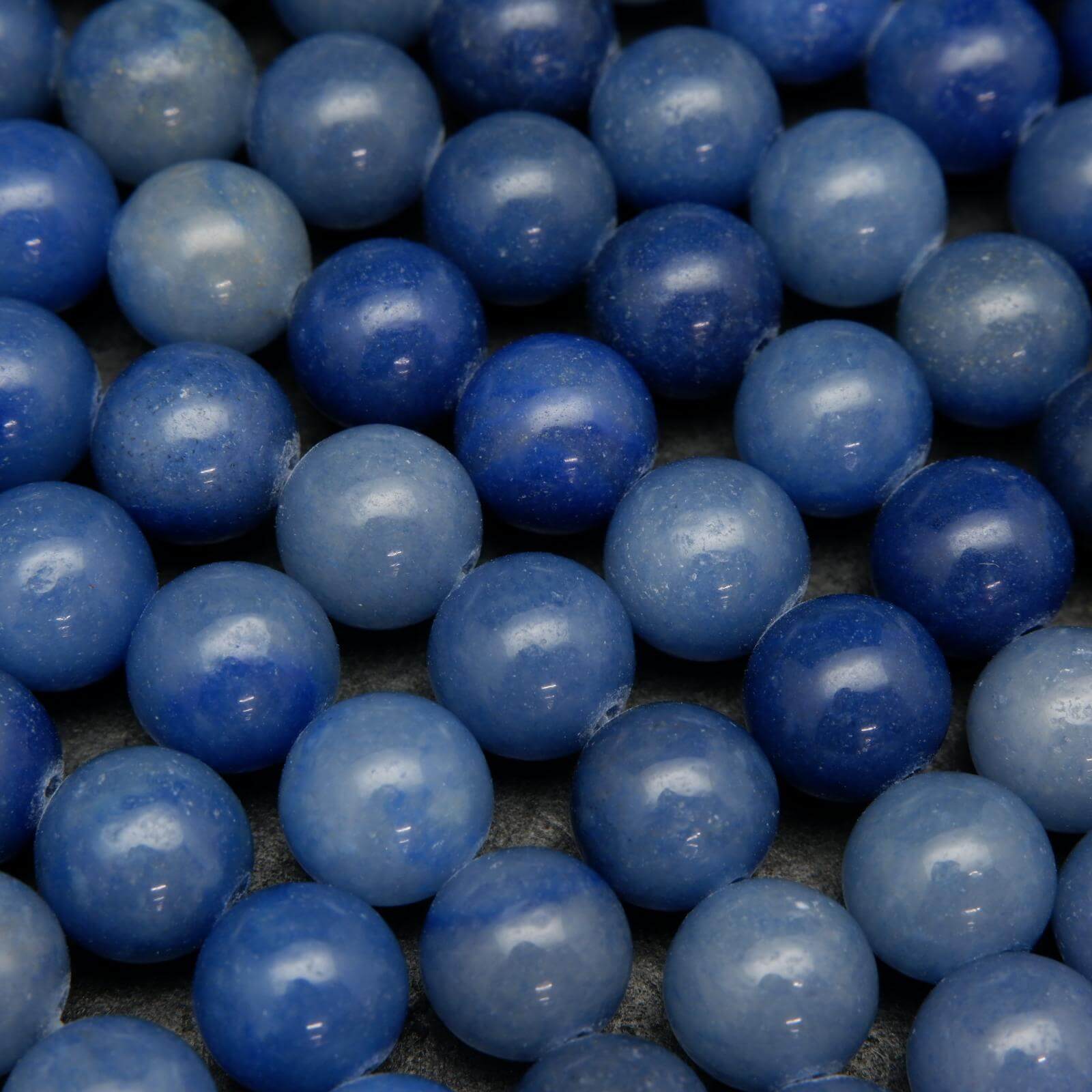 Blue Aventurine · Smooth · Round · 6mm, 8mm