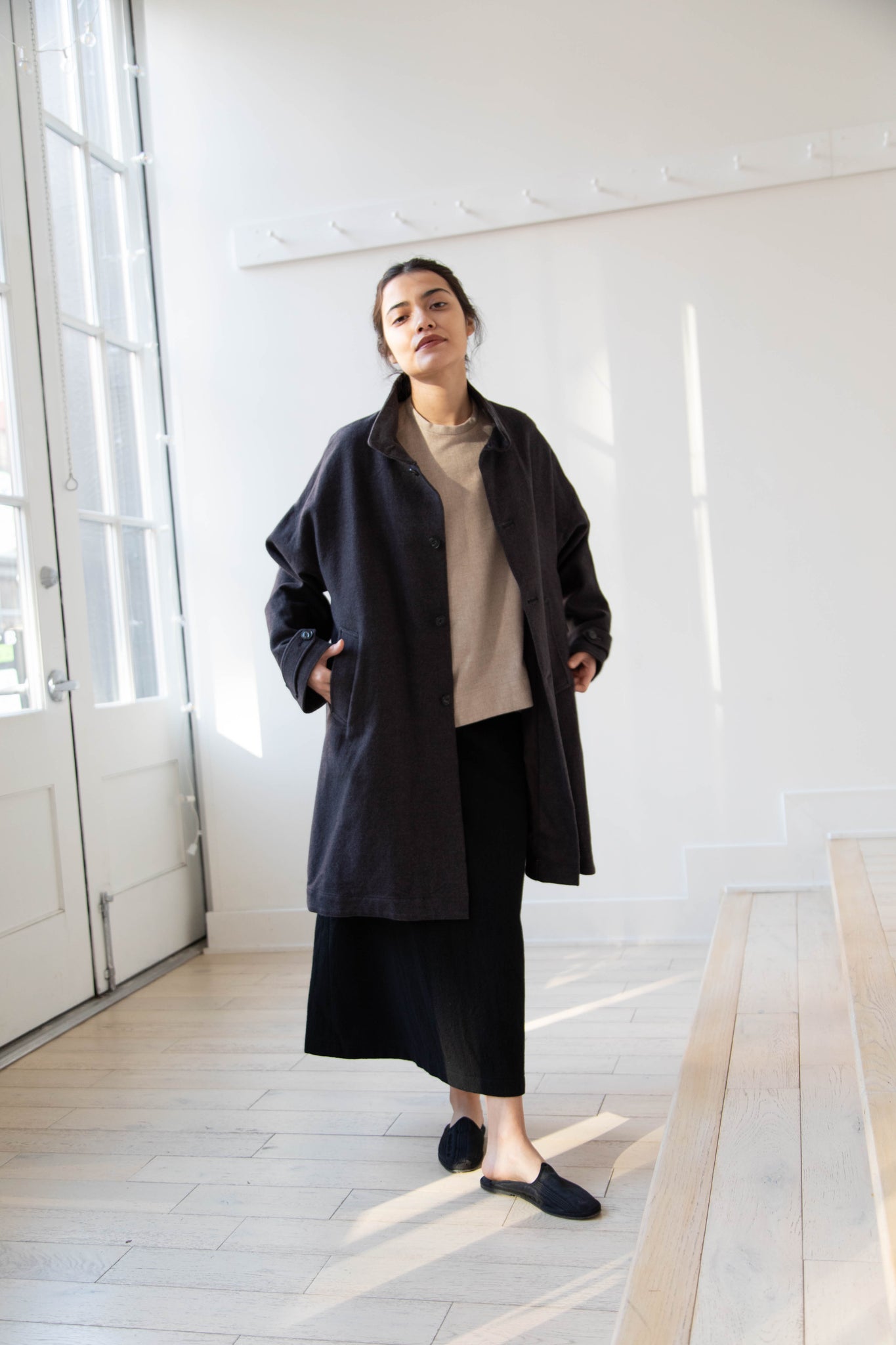 rennes — Arts & Science Band Collar Balloon Coat in Charcoal