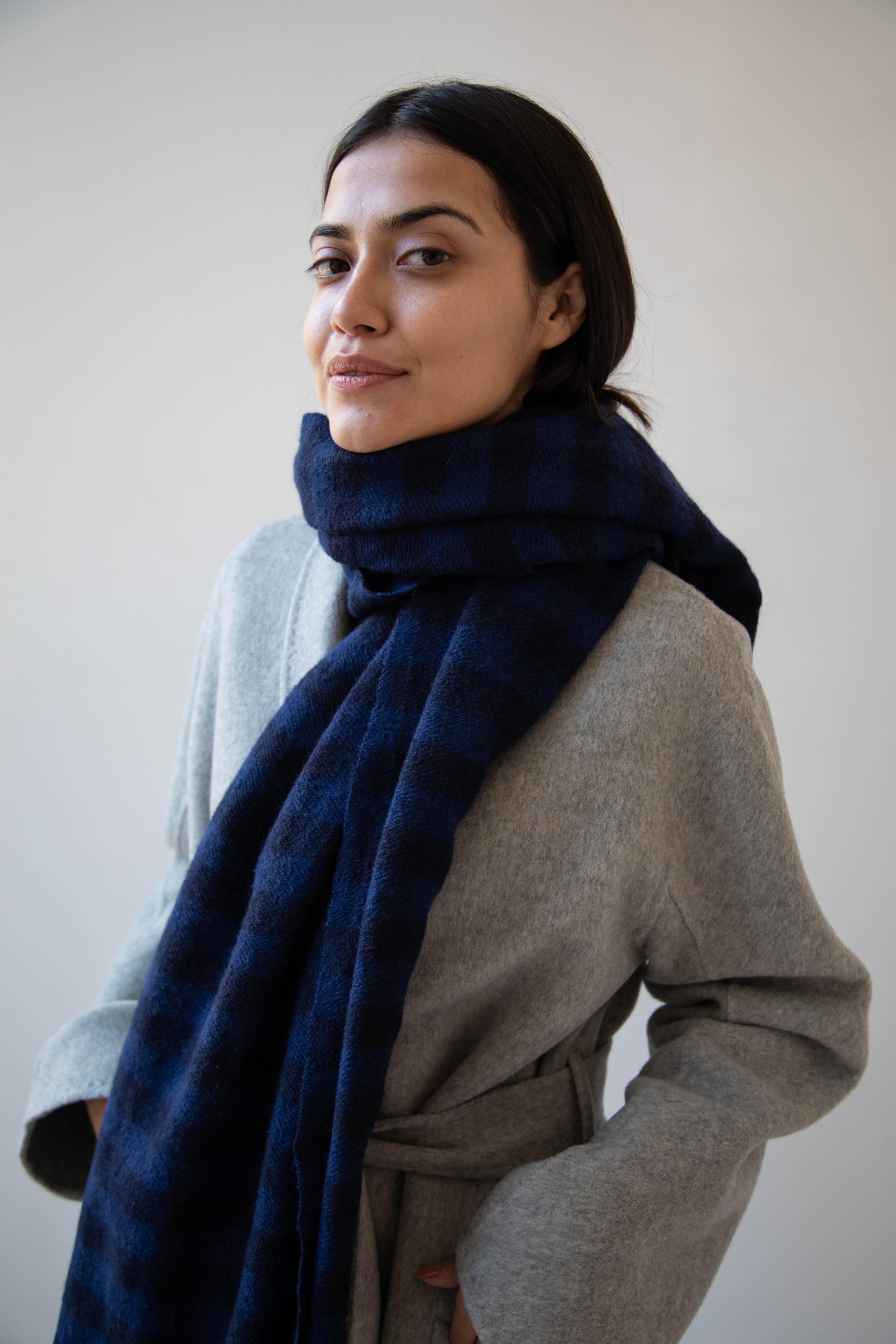 rennes — Soil Boiled Wool Scarf in Navy