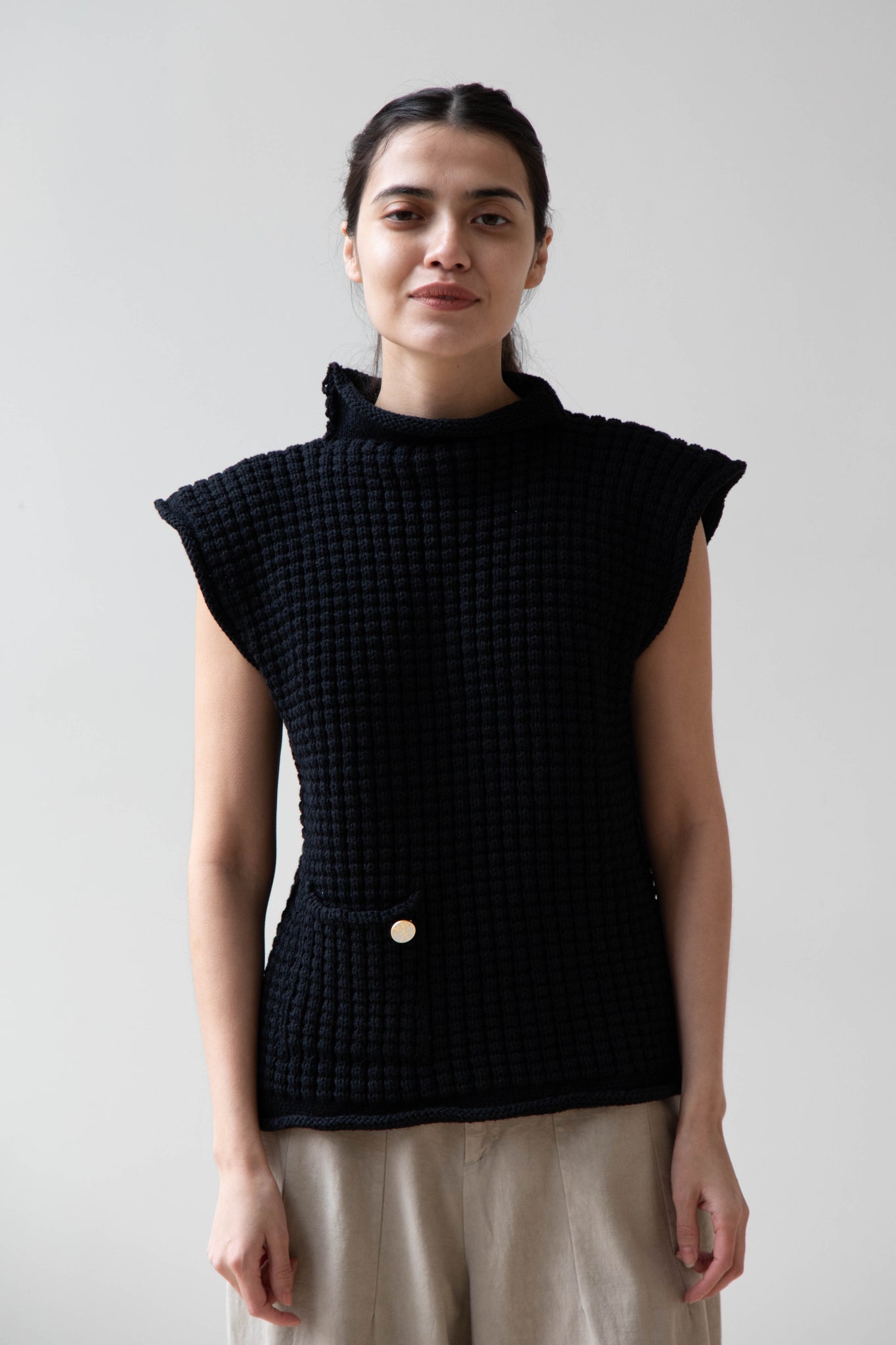 rennes — Xenia Telunts | Fisherman Bubbly Vest in Black