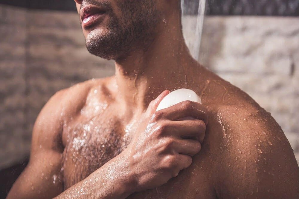 Dr Squatch vs Dove for Men Body Wash: Which One is Right for You