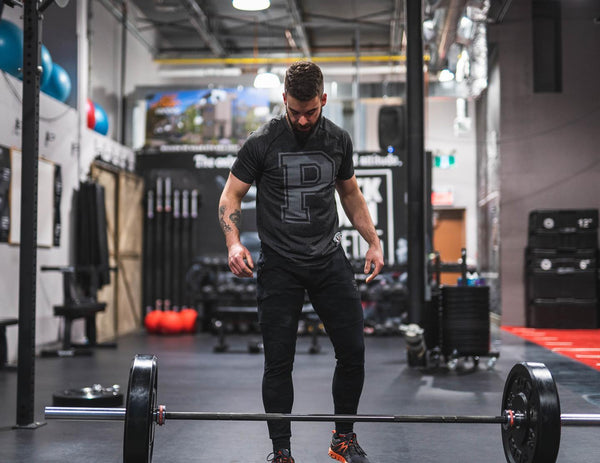 Man doing deadlift