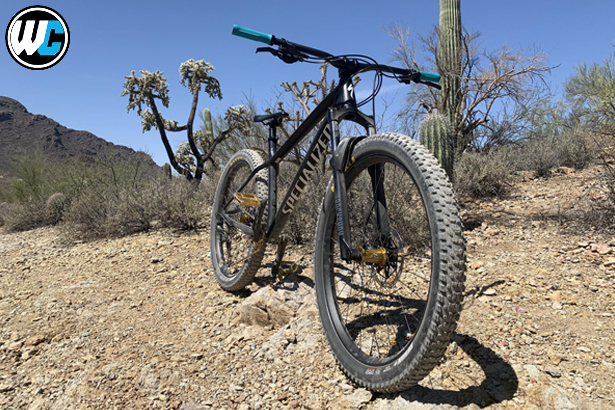 Maxxis Rekon tire