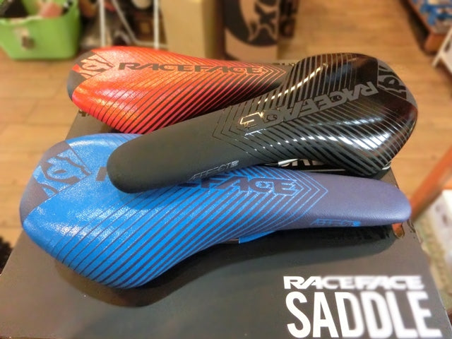 RaceFace Aeffect Saddle Review