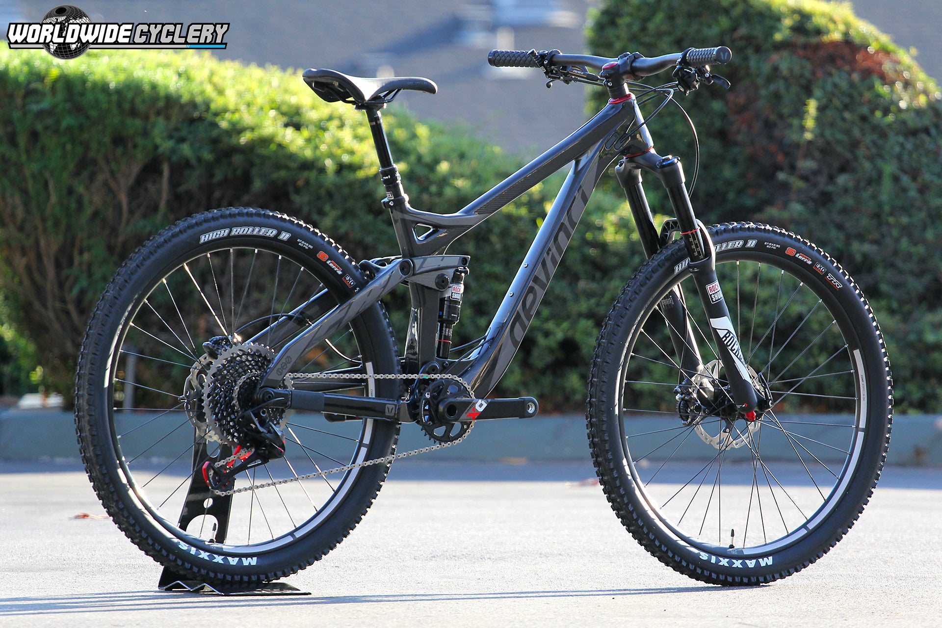 Devinci Troy Rockshox Pike - Worldwide Cyclery