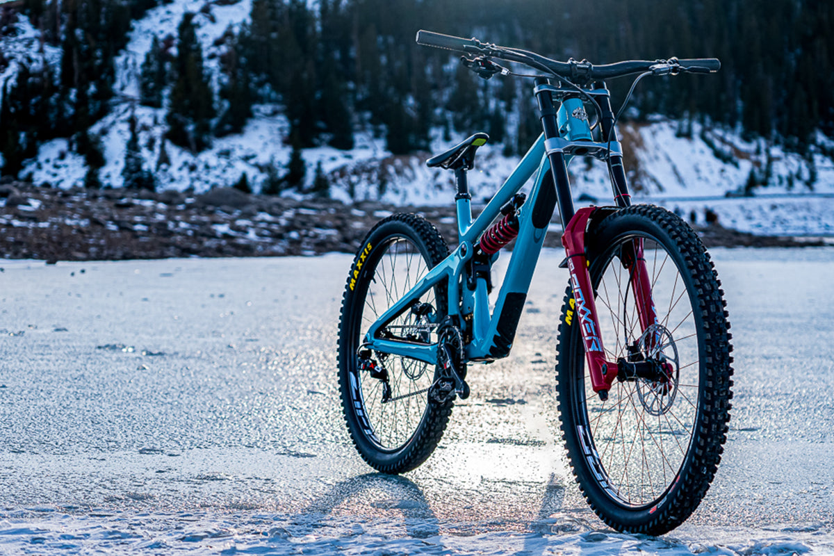 Nate Hills' Yeti SB165 DH Bike Check