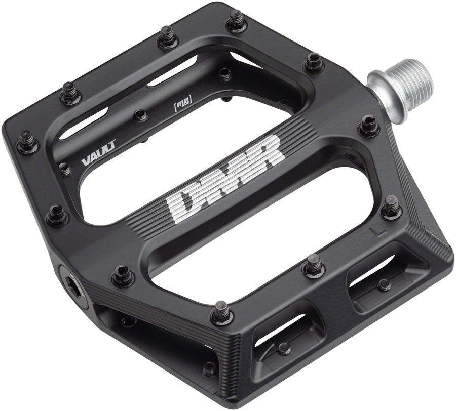 dmr-vault-mag-pedal-cast-black