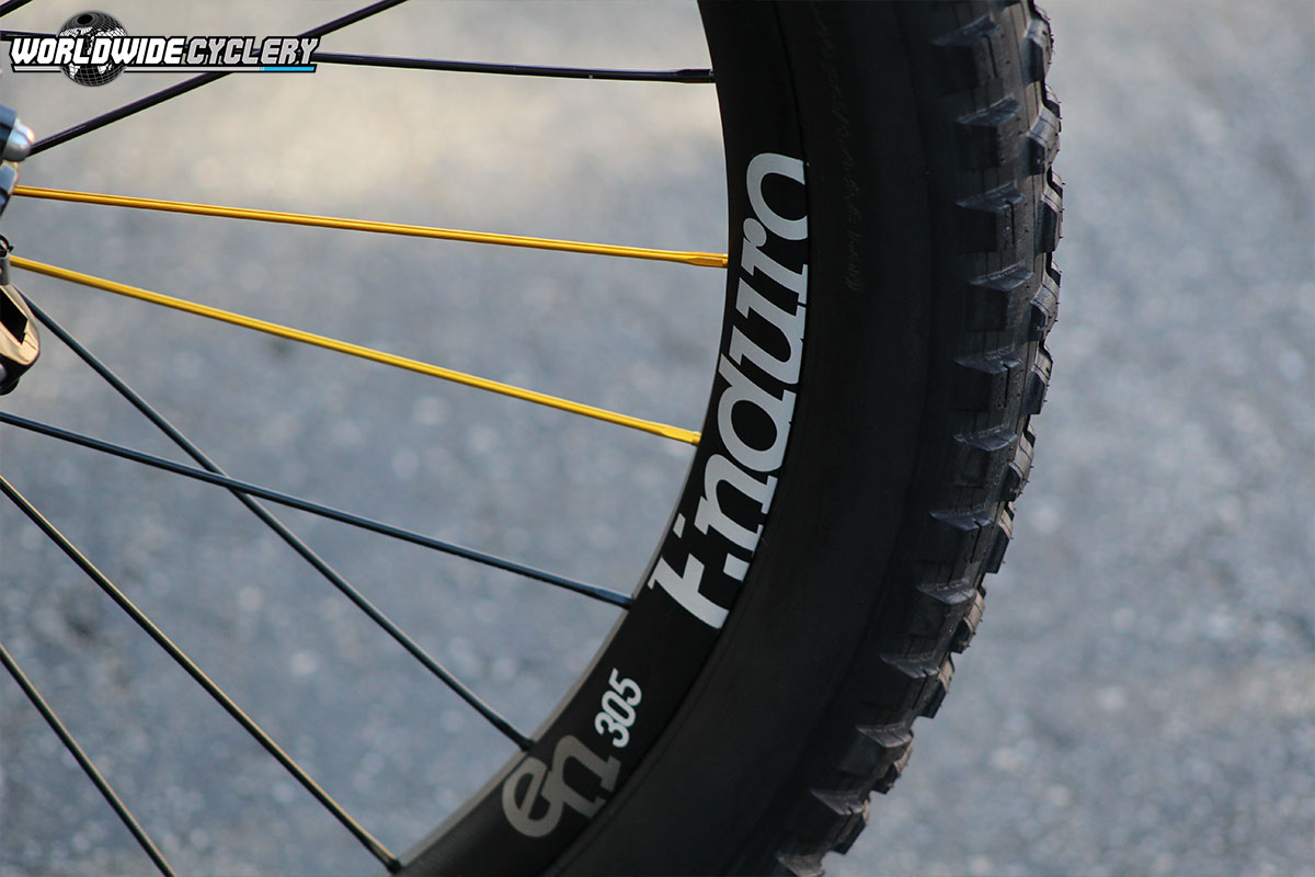 Why I Don't Ride Carbon MTB Wheels - Industry Nine Enduro 305