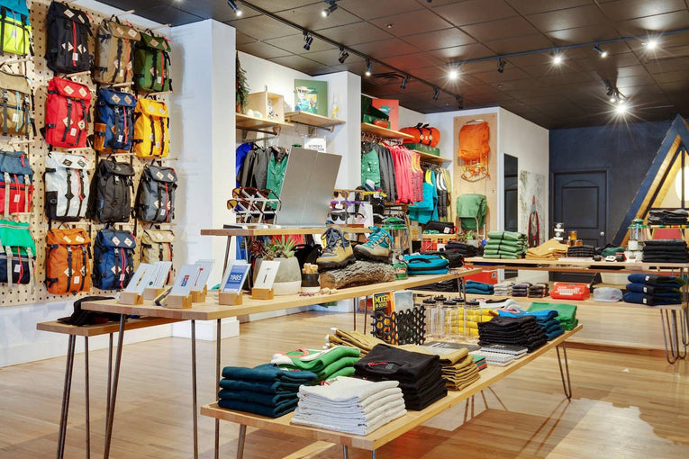 8 OUTDOOR APPAREL STORES FOR YOUR NEXT TRIP TO THE MOUNTAINS Timebomb