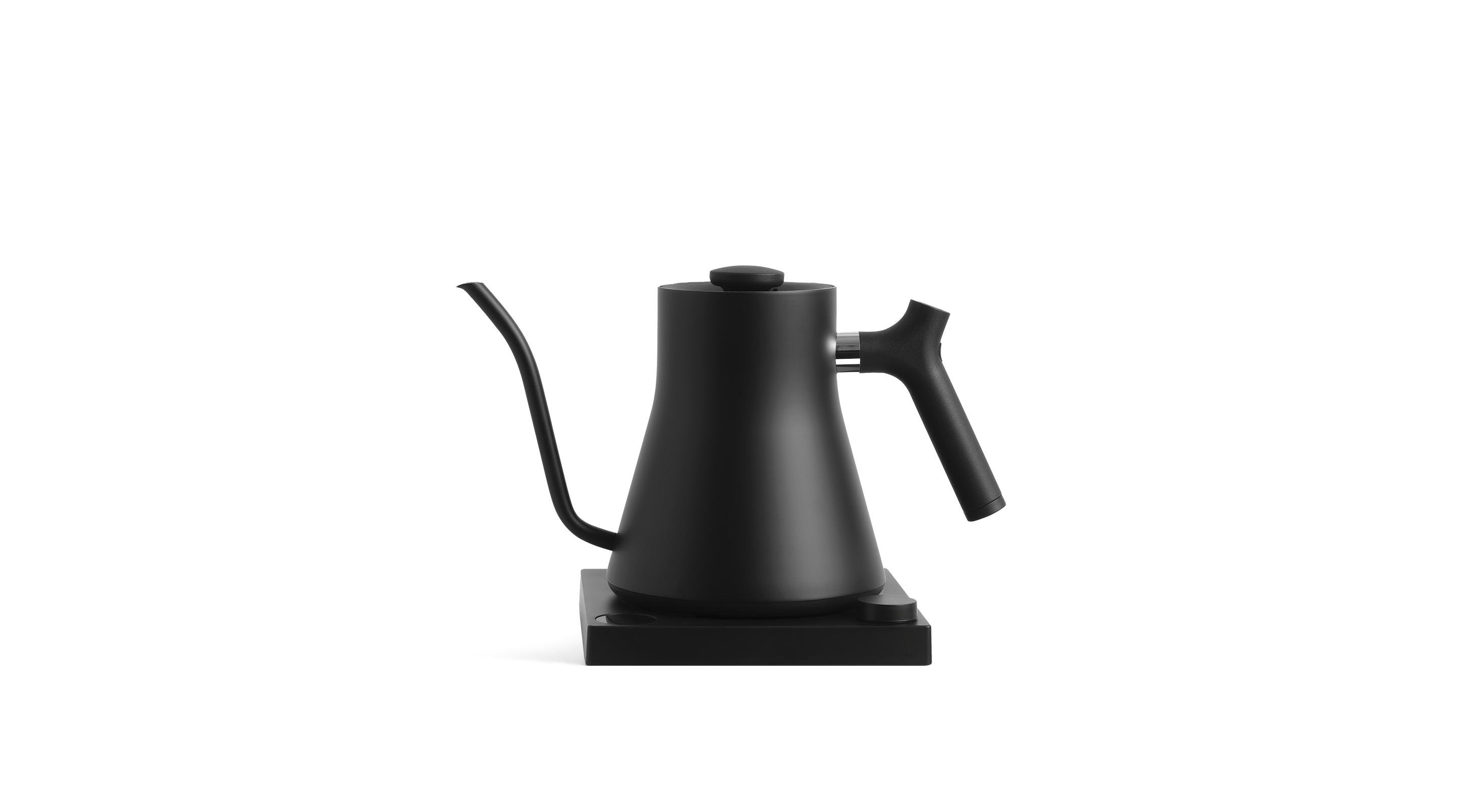 https://cdn.shopify.com/s/files/1/0349/7937/files/fellow-stagg-kettle-black-1.png?v=1695624291&width=2880