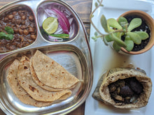 Load image into Gallery viewer, Plate of pindi chole with rotis and onion
