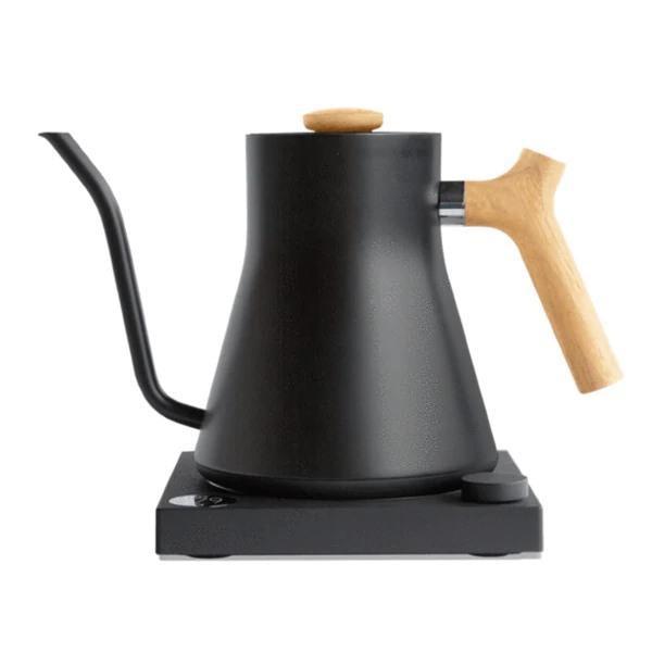 Chemex Classic - 6 Cup w/ crimson raw-hide tie ! — Gracenote Coffee