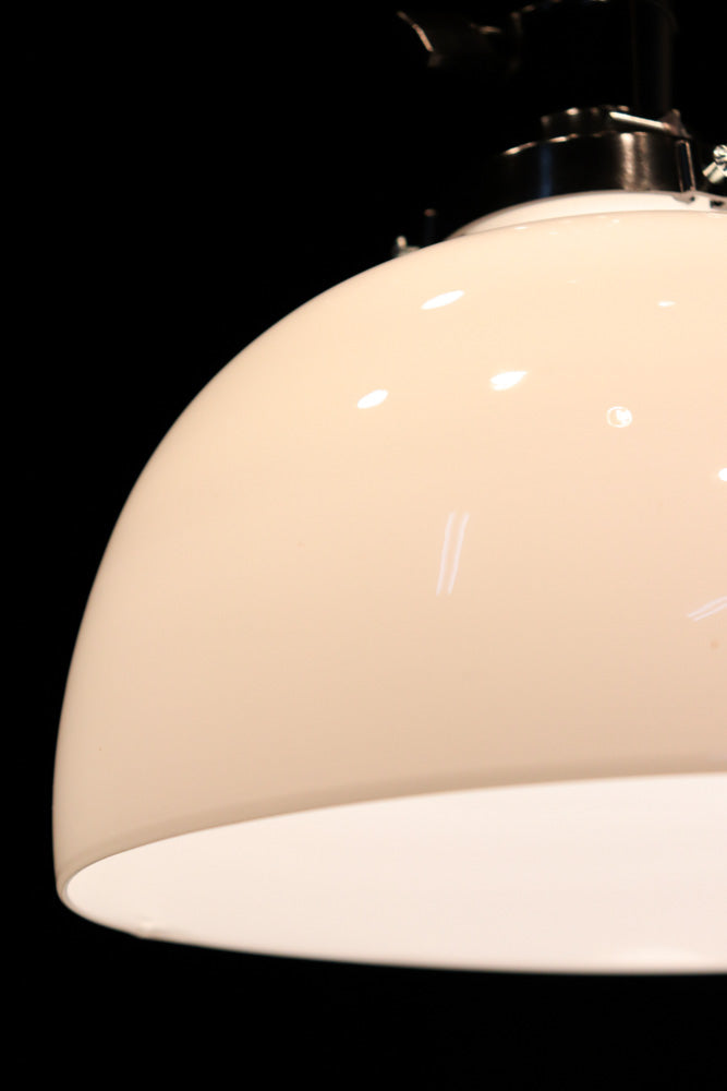 One electric shade DB6901 stock of the simple wooden bowl type sending a refined light