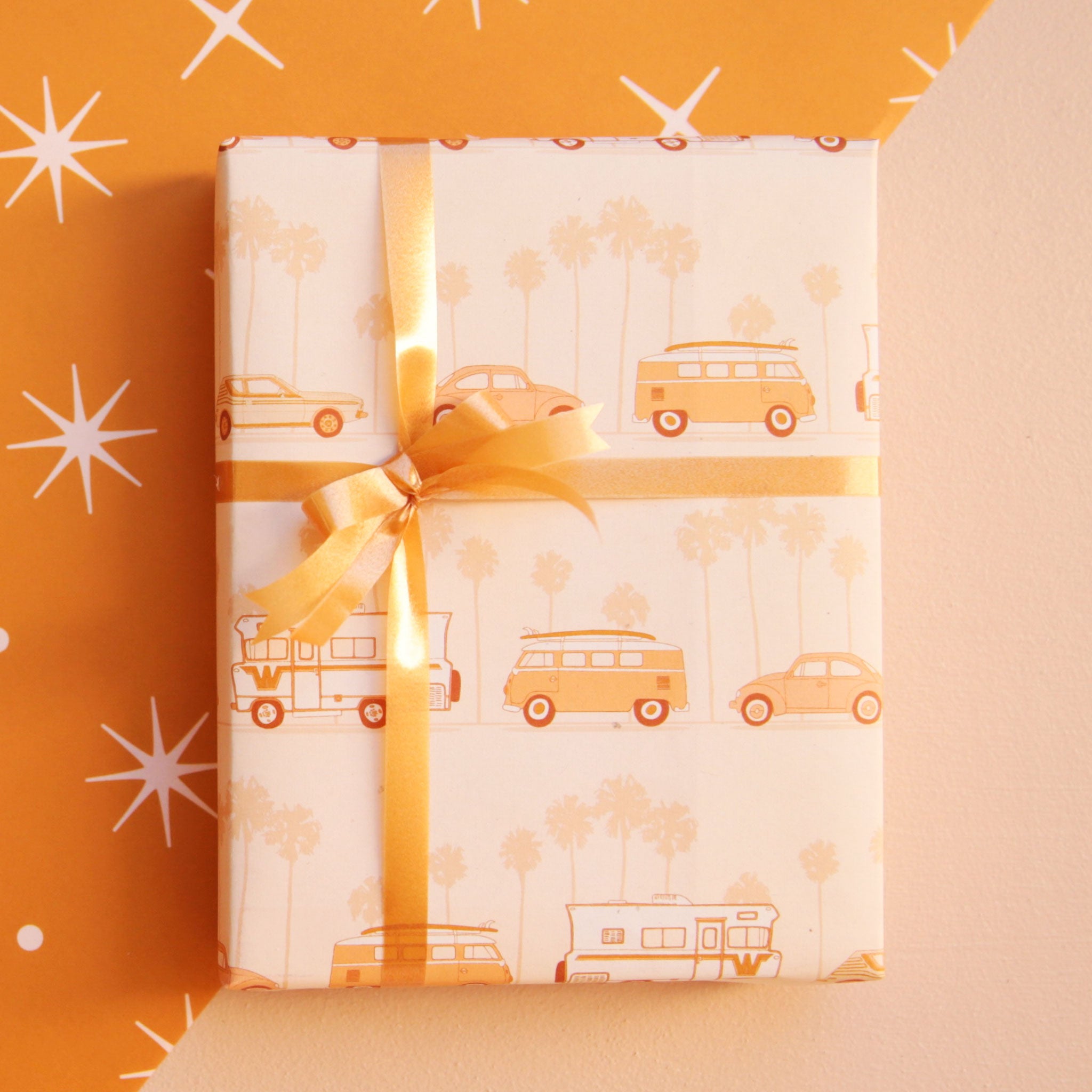 Gift Wrap - Flower Check