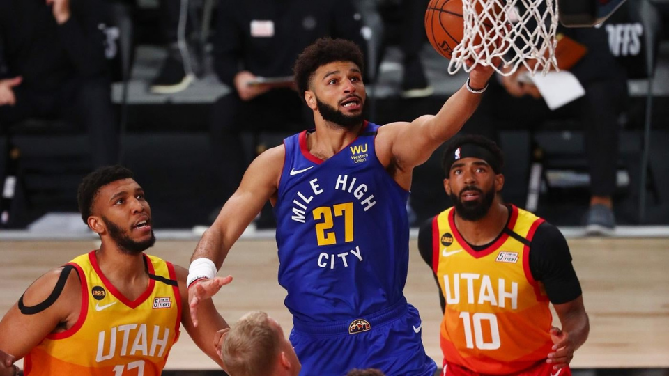 Jamal Murray makes a lay up against the Utah Jazz in the 2020 NBA Playoffs