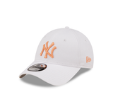 New Era New York Yankees League Essential White 9FORTY Adjustable