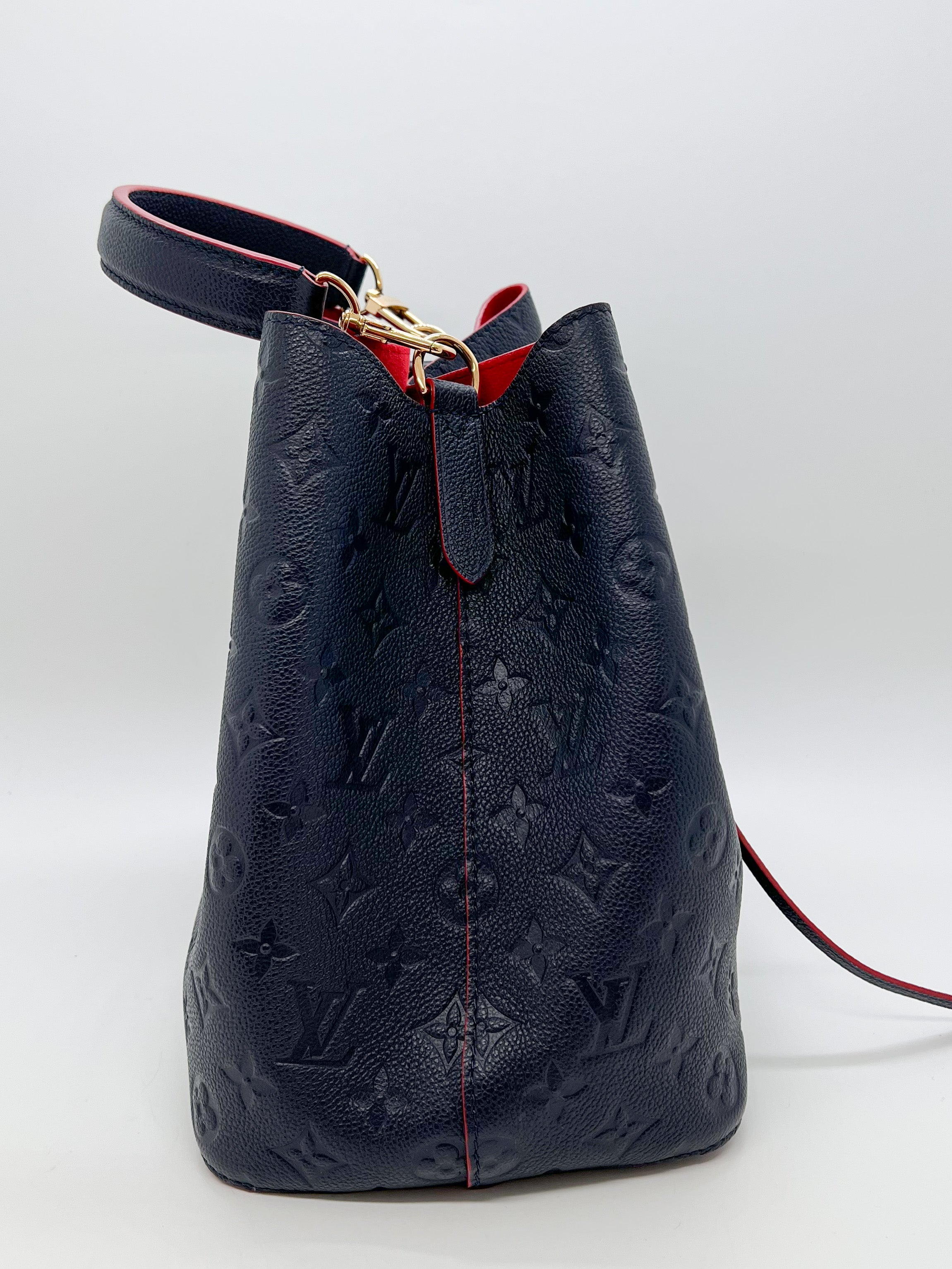 Louis Vuitton Neo Noe MM in Blue Empreinte leather [EXCELLENT CONDITION]