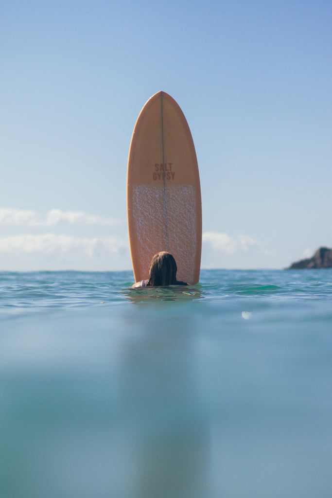 Salt Gypsy releases new colours in their women's surfboard range. Apricot in the Shorebird twin fin. | us.saltgypsy.com #saltgypsy #womenwhosurf #saltgypsyboards #womenssurfboards