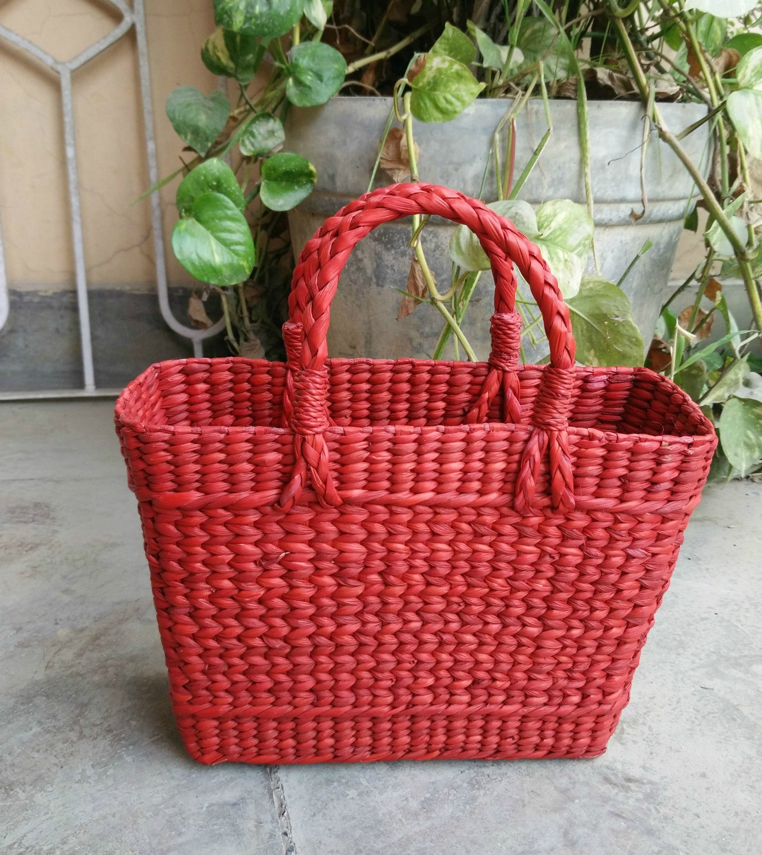 Small Shopping Handwoven Baskets | CraftsandLooms – CraftsandLooms.com