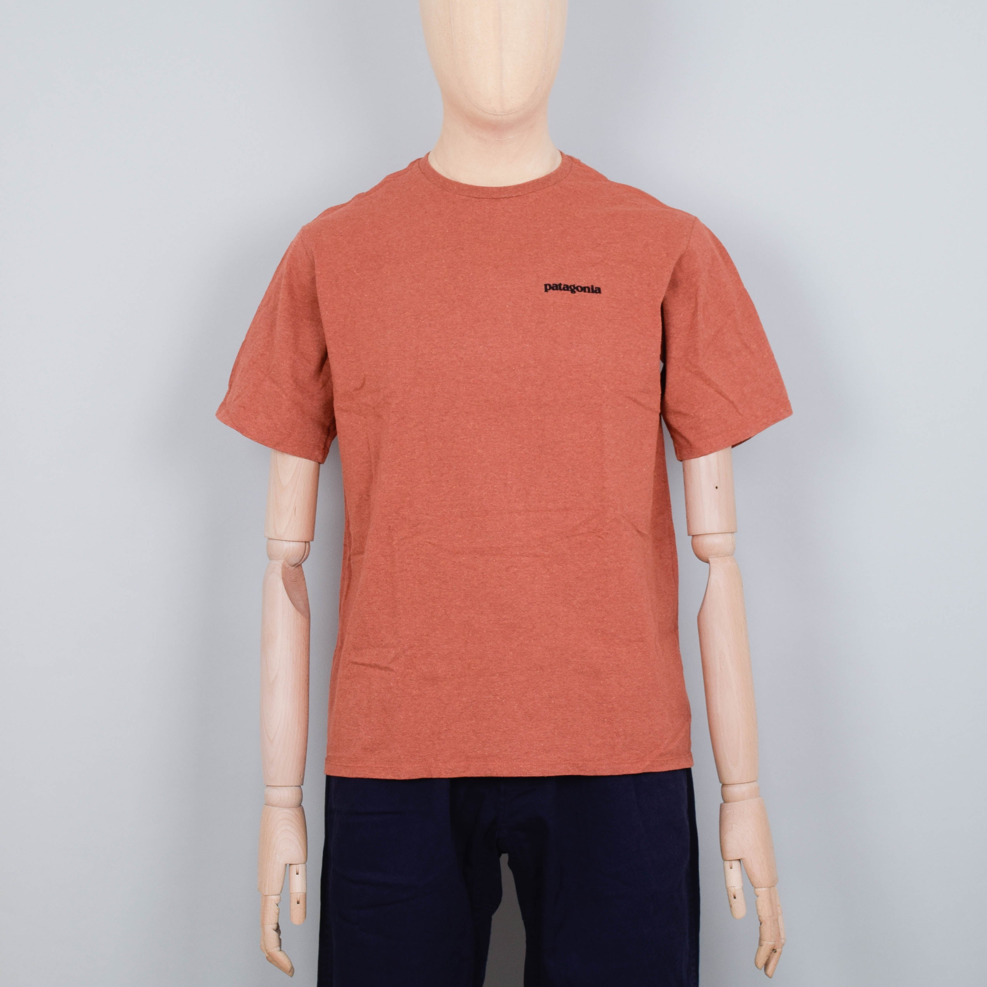 Patagonia P-6 Logo Responsibili-Tee - Quartz Coral