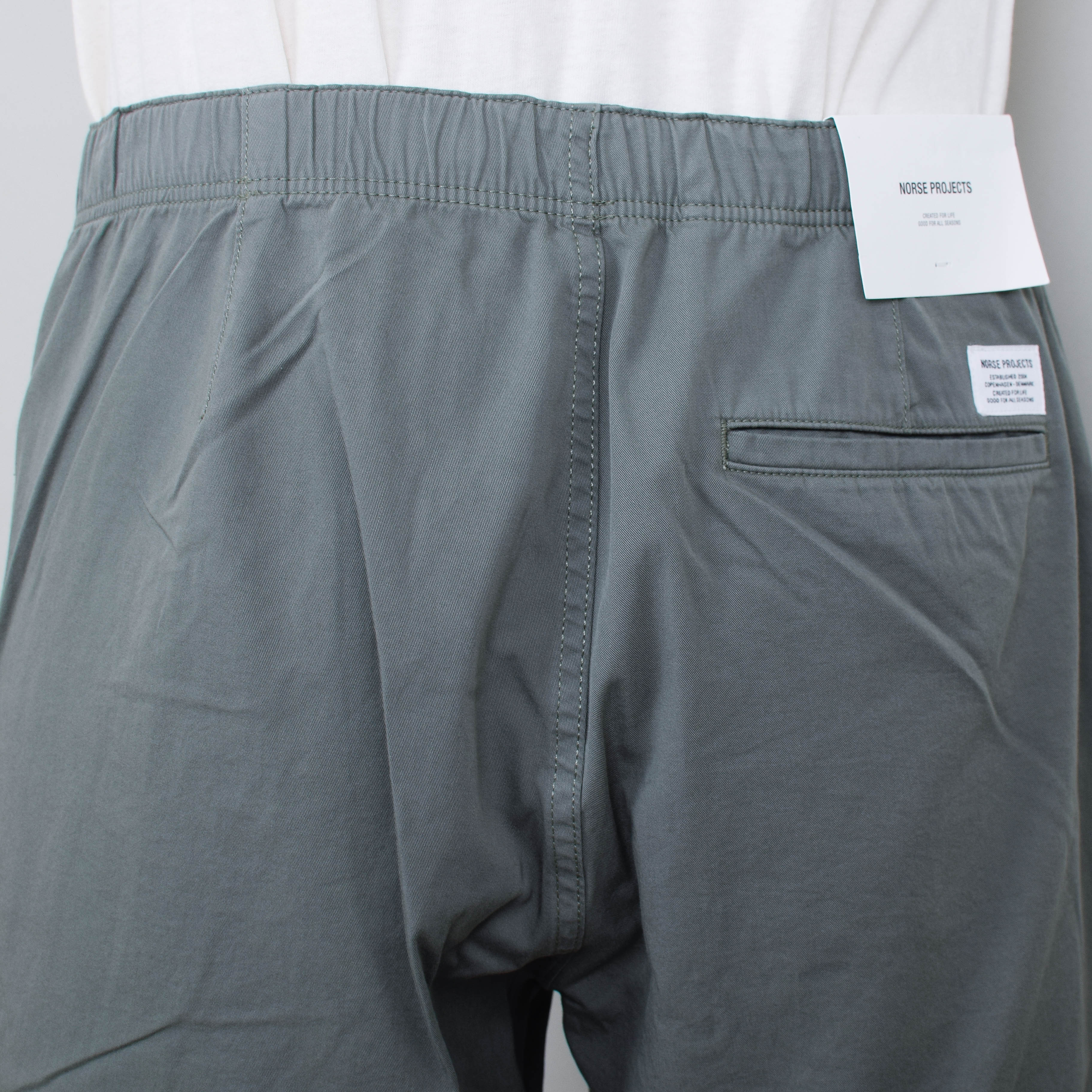 Norse Projects Ezra Light Twill Shorts - Dried Sage Green