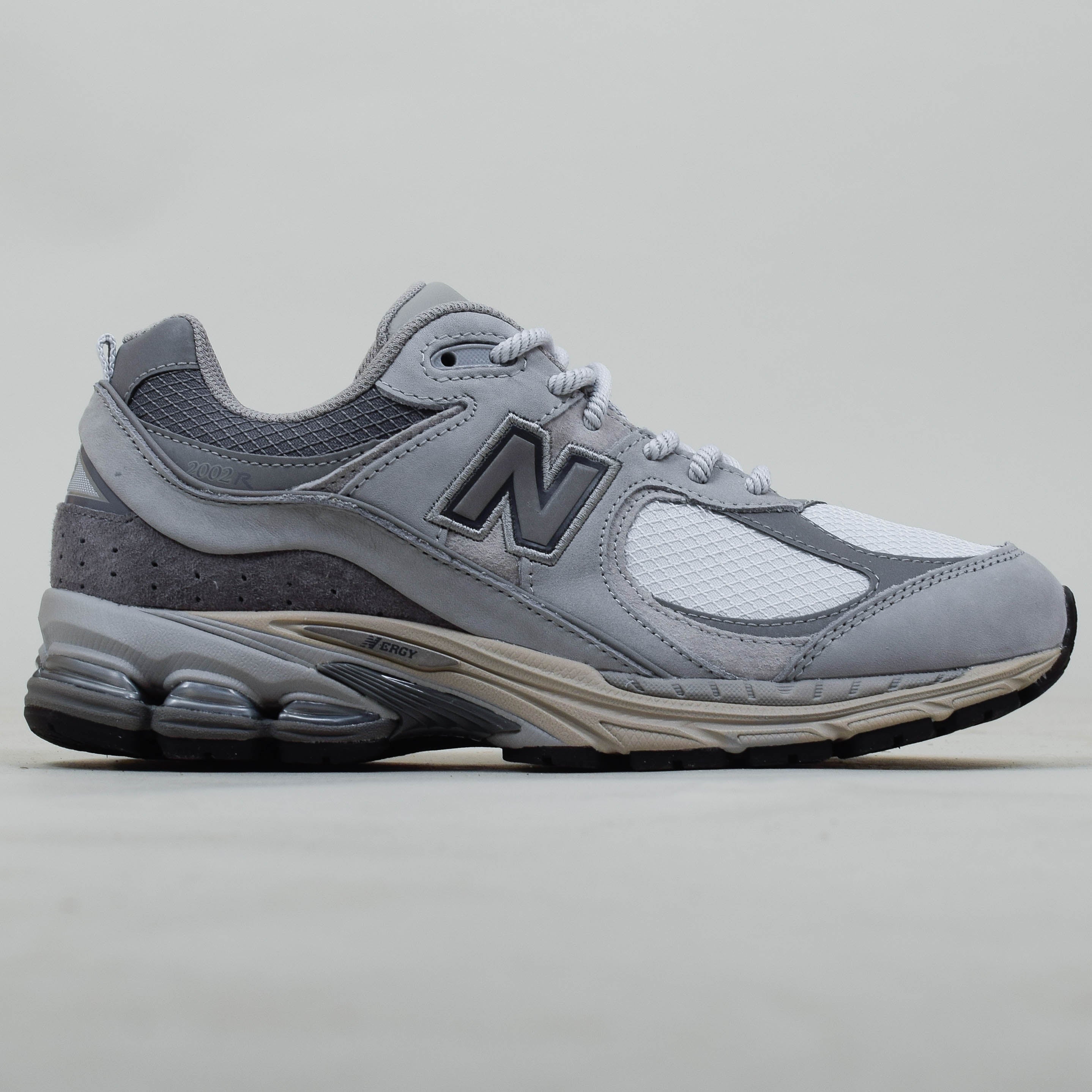 New Balance 2002R - Pocket Grey (M2002RVC)