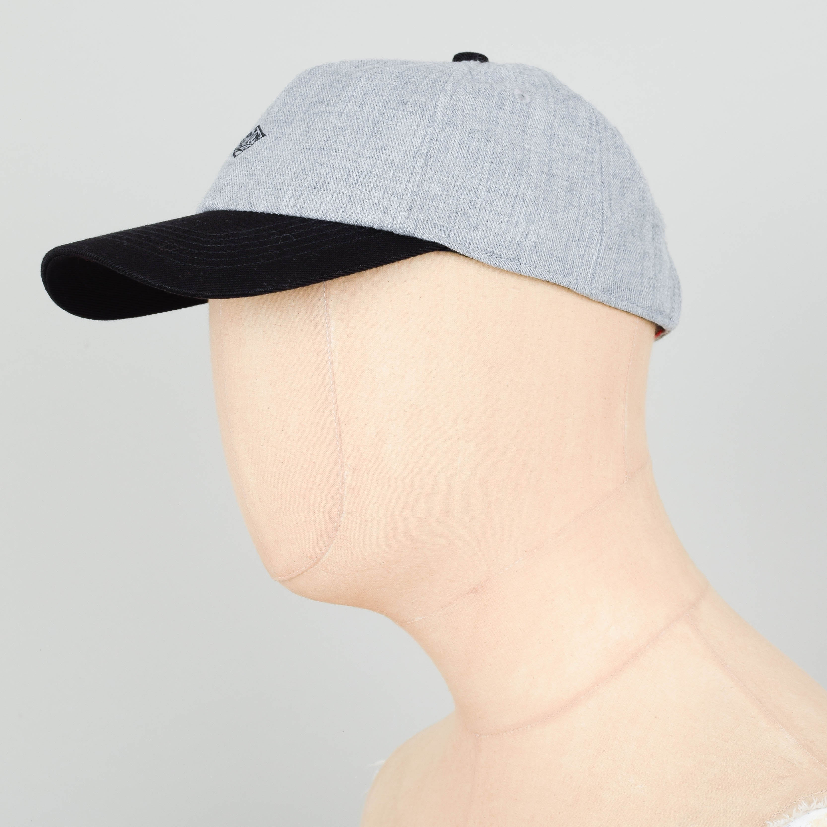 Danton 6 Panel Cap - Grey x Black