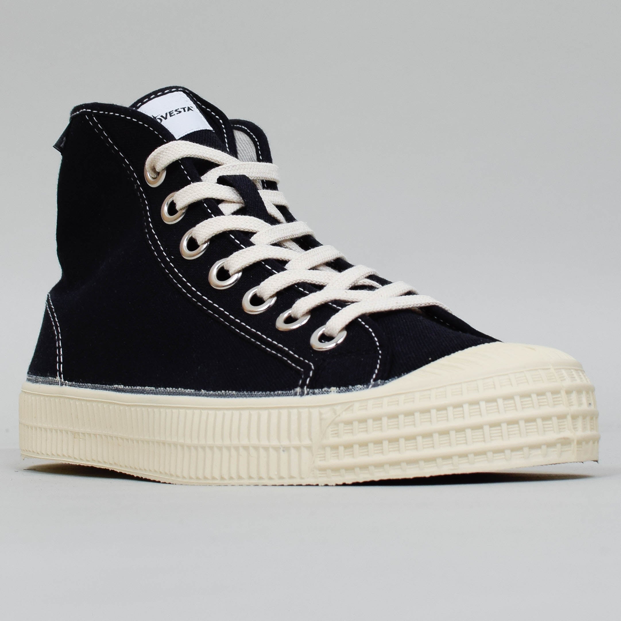 Novesta Star Dribble Contrast Stitching - Black