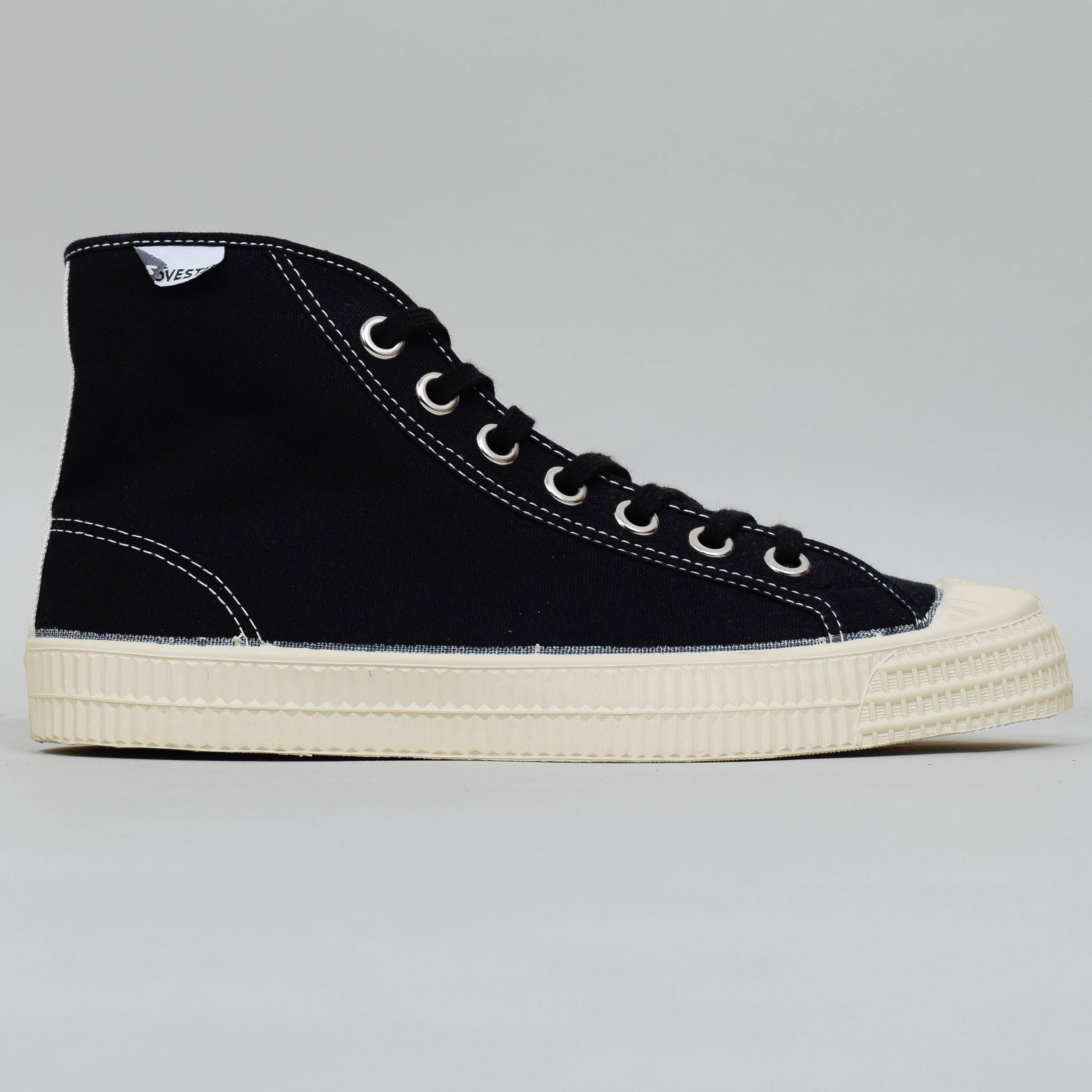 Novesta Star Dribble Contrast Stitching - Black