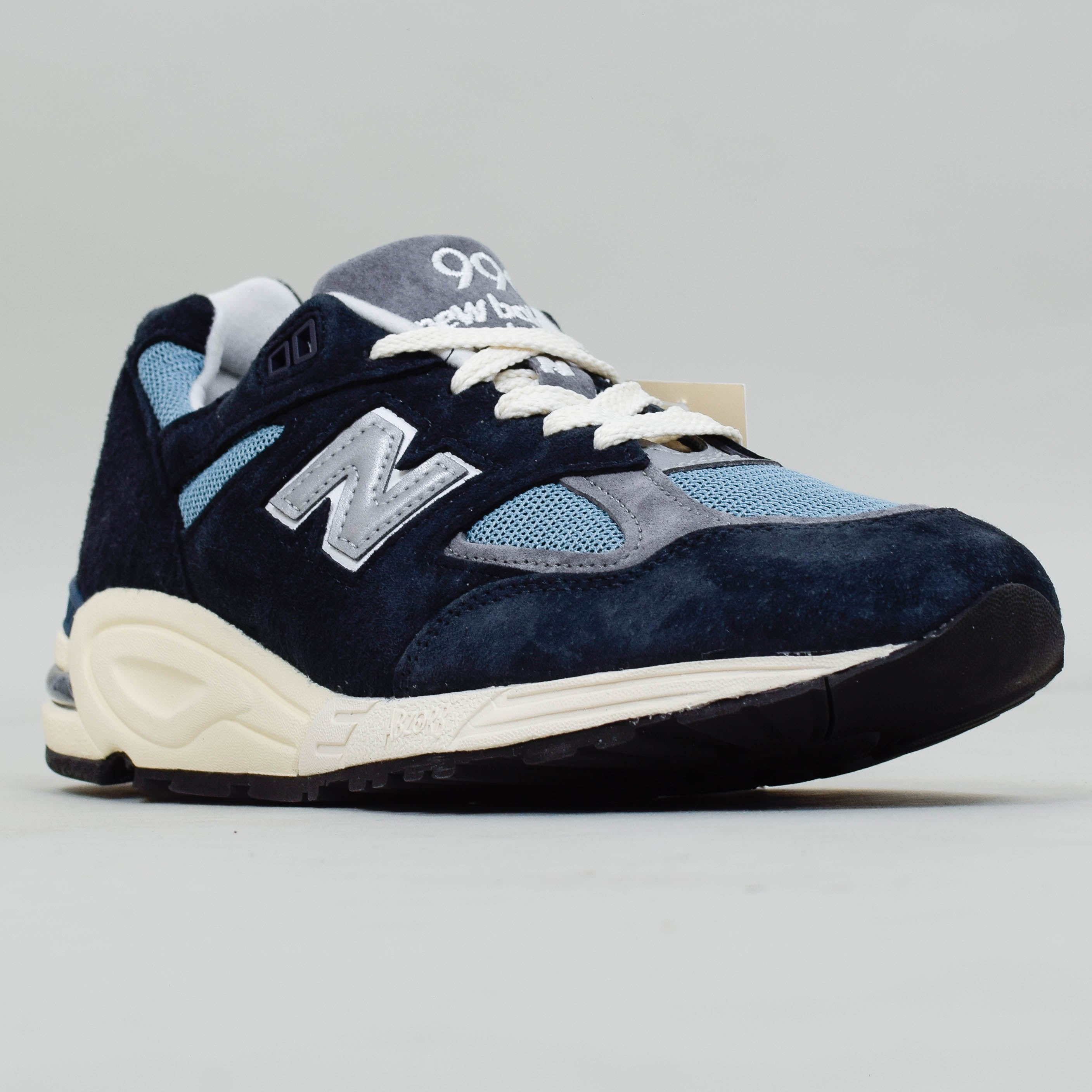 New Balance Made in USA 990v2 - Navy/Castlerock