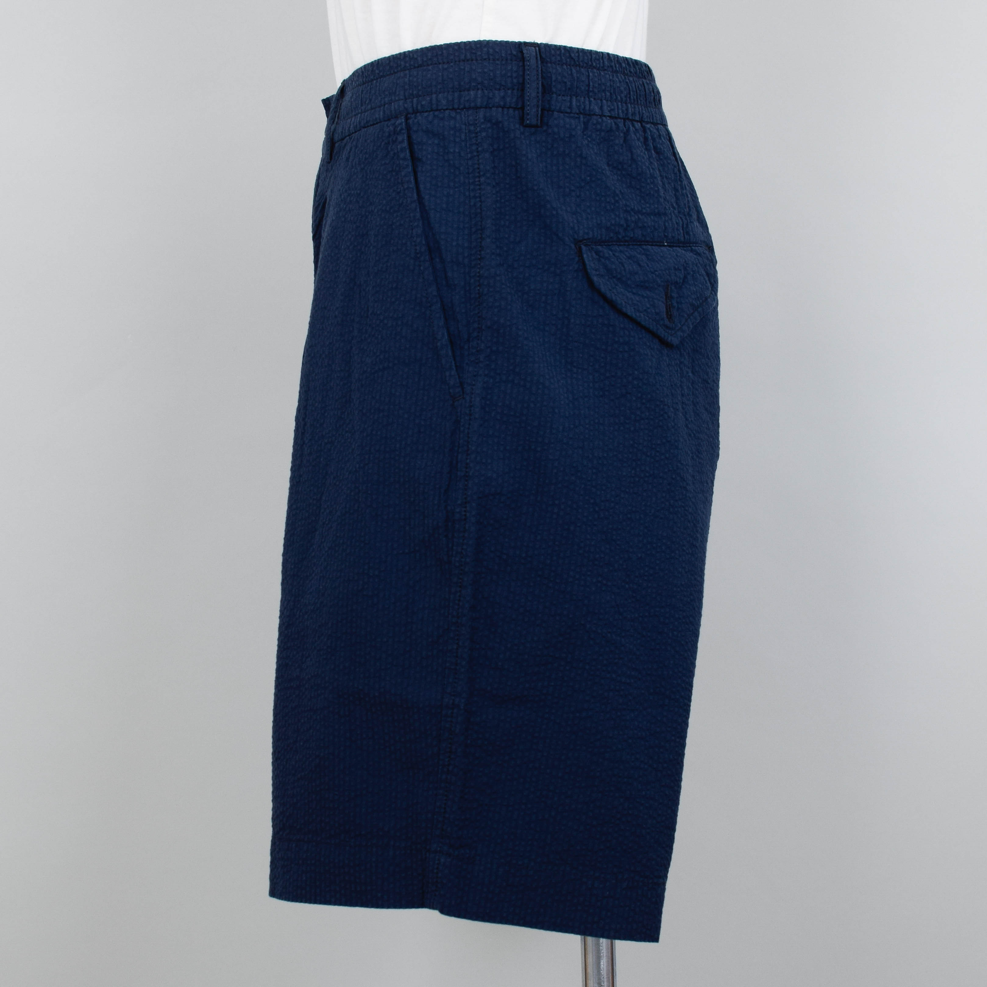 Universal Works Pleated Track Short Seersucker - Navy