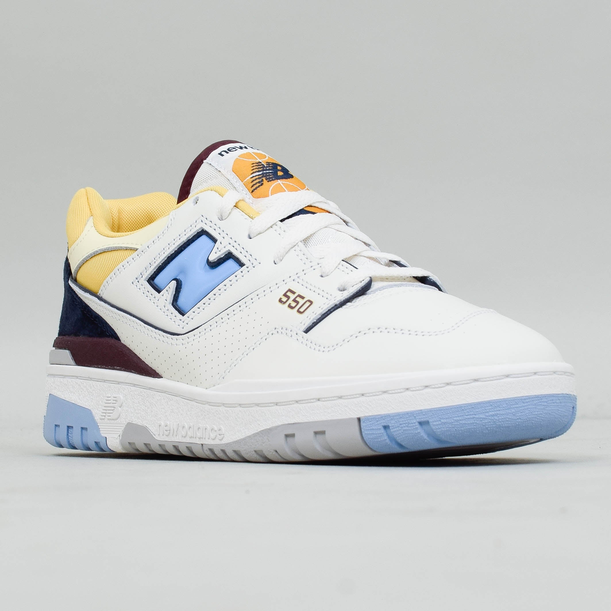 New Balance 550 - Sea Salt/Carolina BB550NCF