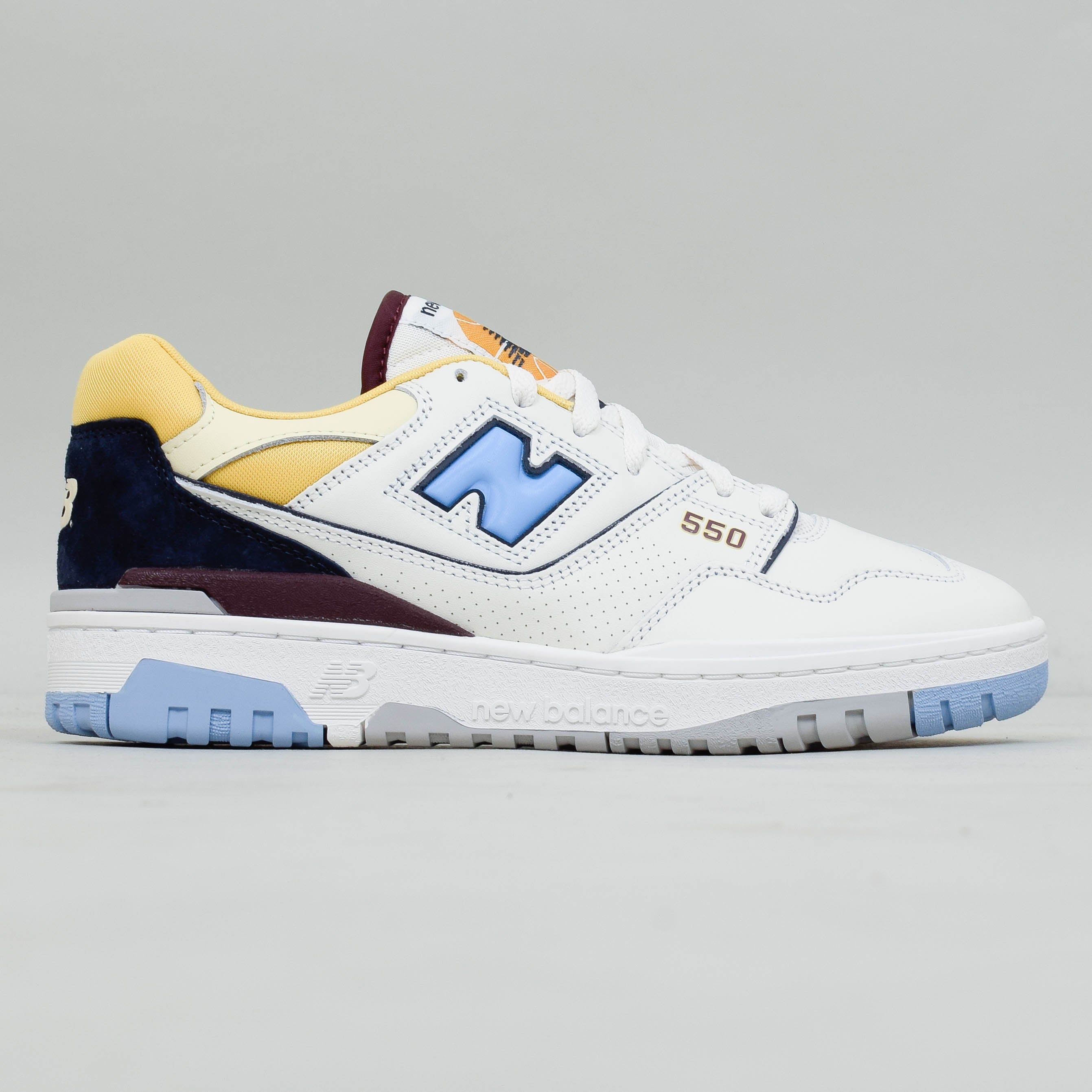 New Balance 550 - Sea Salt/Carolina BB550NCF