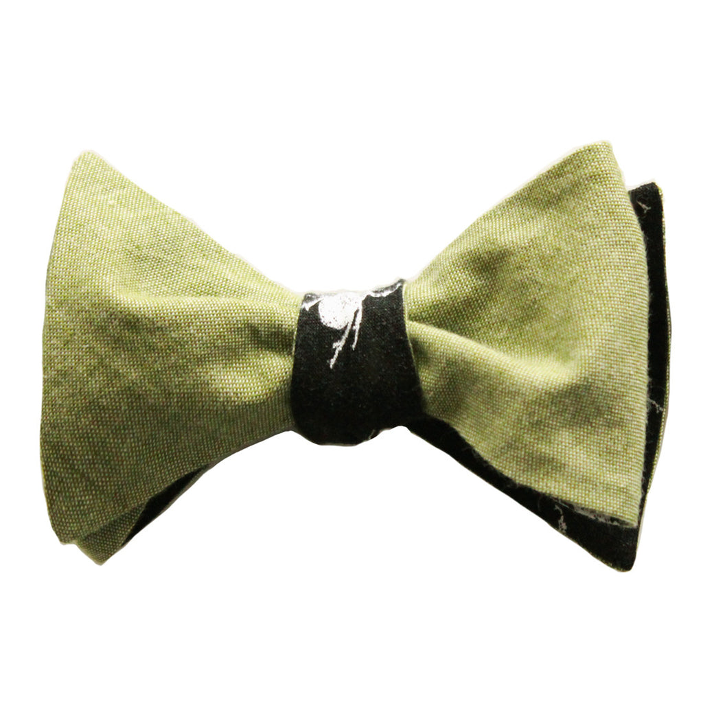 Beetles black and green chambray reversible bow tie – Knot Theory