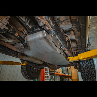 Arriba 72+ imagen 2009 jeep wrangler unlimited gas tank skid plate -  